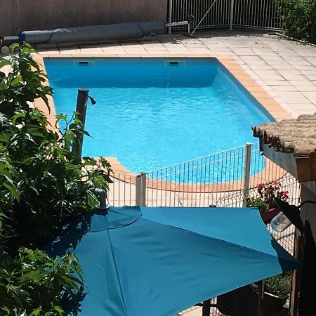 Residence Le Grand Virage Pont-de-Labeaume Luaran gambar