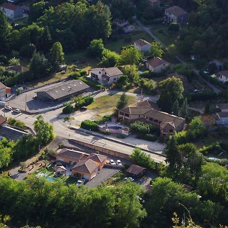 Residence Le Grand Virage Pont-de-Labeaume Luaran gambar