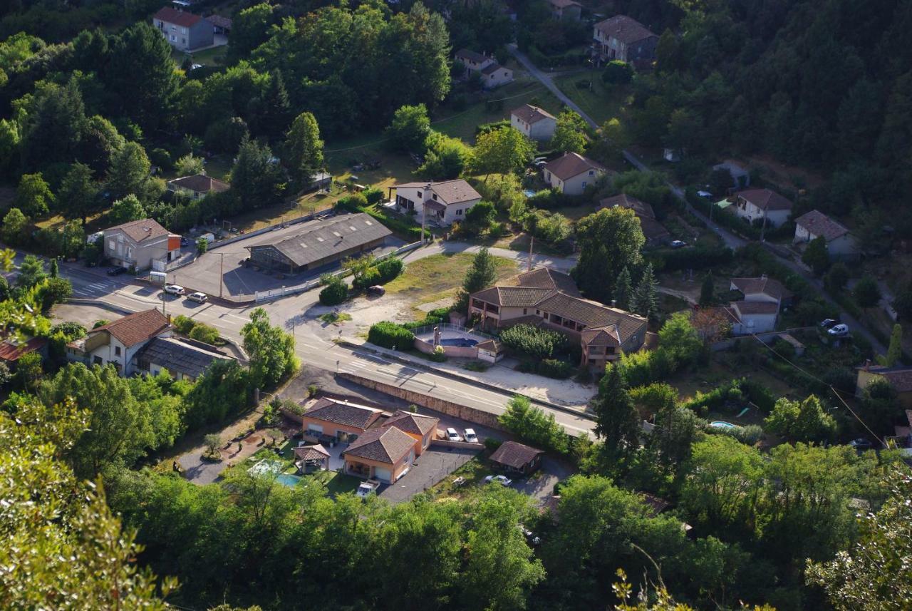 Residence Le Grand Virage Pont-de-Labeaume Luaran gambar